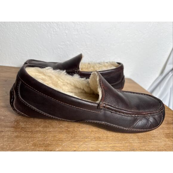 UGG Ascot Slippers Brown Leather Men's Size 9 Slip On Moc Toe Driving Heel GUC - Picture 9 of 14